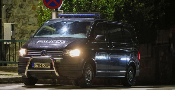 Napad u Mostaru na predstavnike KMF Radnik, bačen i suzavac