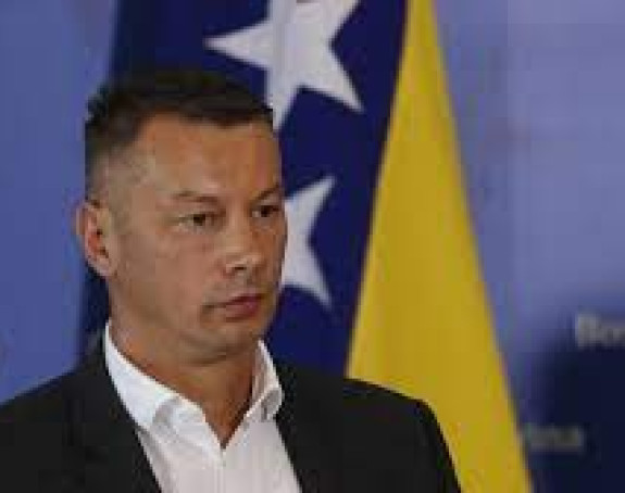 Nešić poziva Kosovo sa zvjezdicom na konferenciju