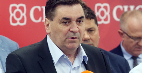 Zatraženo izuzeće sudije u predmetu protiv Petrovića