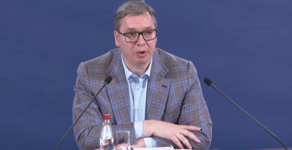 Вучић најавио: Понудиће нова рјешења и дијалог
