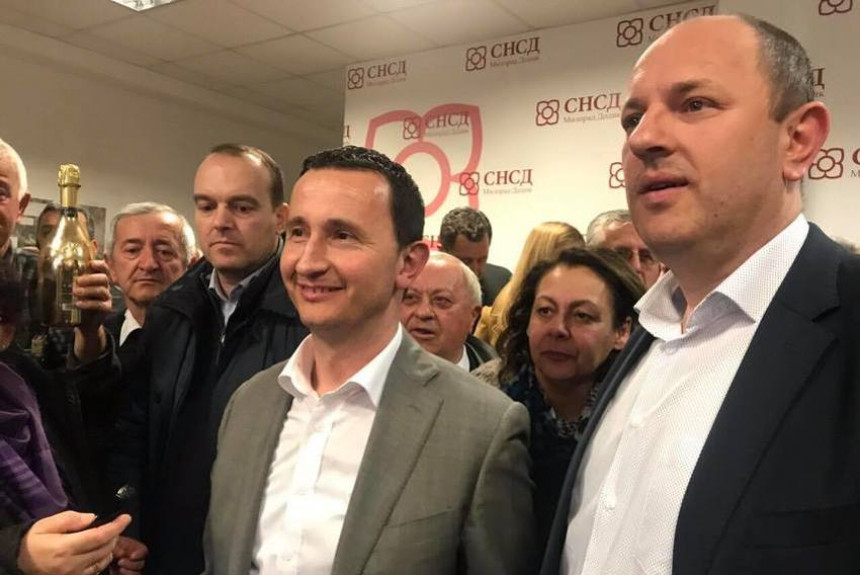 SNSD ništa ne prepušta slučaju: Bira i svoje borce