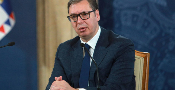 Vučić potpisao: Vojska stavljena u najviši nivo