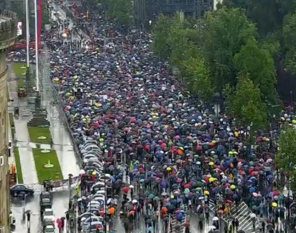 Počeo protest dijela opozicije "Srbija protiv nasilja"