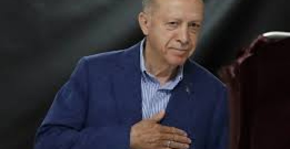 Erdogan proglasio pobjedu: Hvala glasačima!