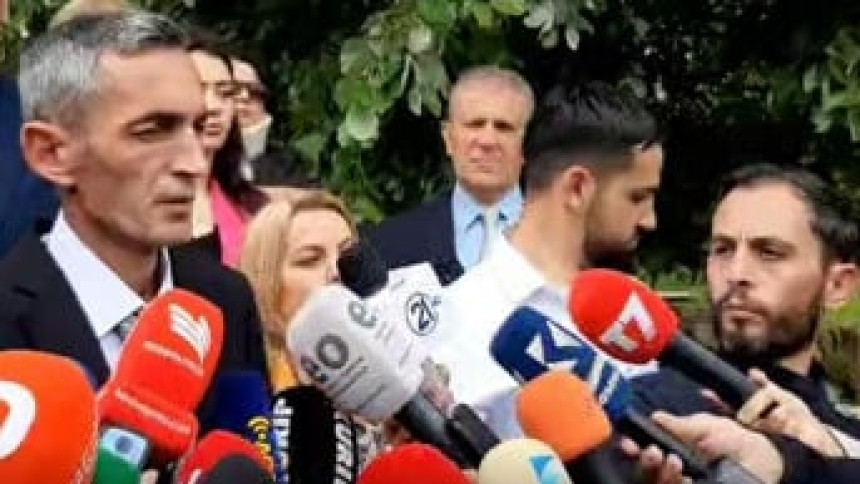 Američki ambasador pozvao na hitan sastanak