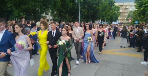 Bijeljina: Maturanti Gimnazije zatvorili sezonu matura
