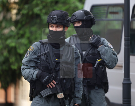 Kosovska policija: Bili smo primorani da bacimo suzavac