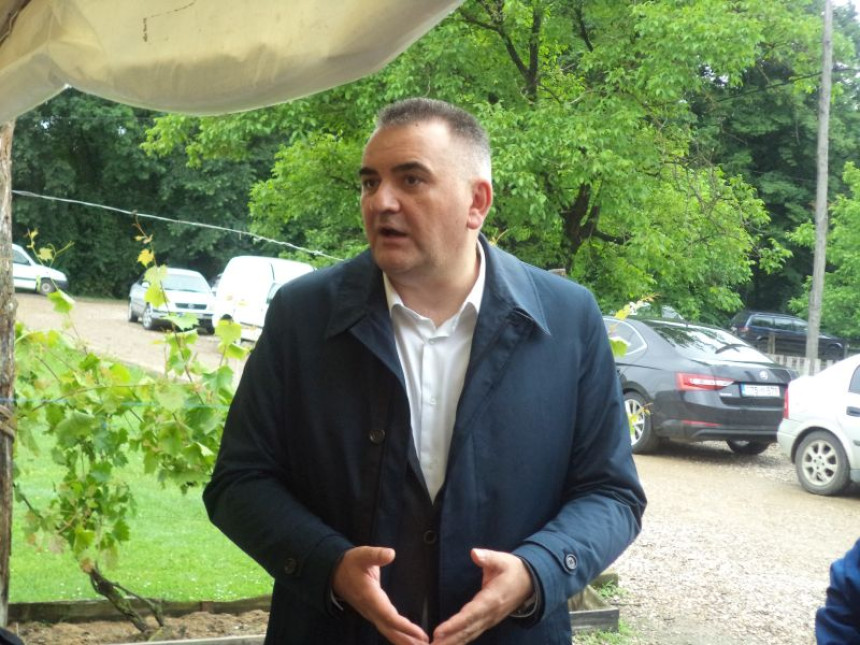 Министар поручио: Не очекујте неко рјешење из рукава!