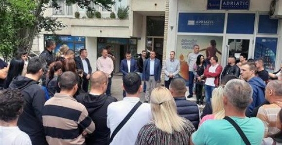 Уколико до петка не буде плата иде блокада пута