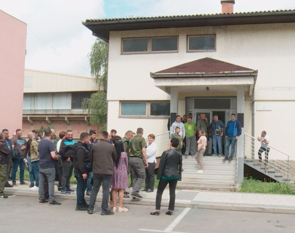 Radnici ŠG Doboj u štrajku 50 dana - Traže plate