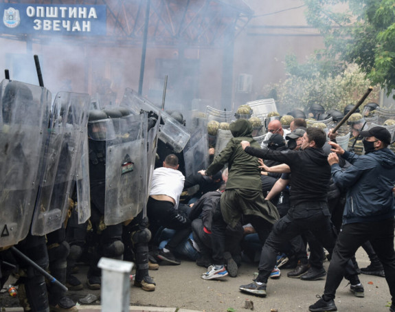 Uhapšenim Srbima sud u Prištini odredio pritvor