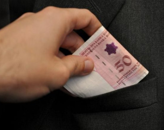 Kako se na tenderima ukrade 400 miliona maraka?