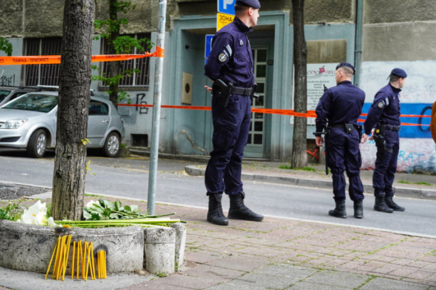 Produžen pritvor ocu dječaka koji je ubio 10 ljudi u školi