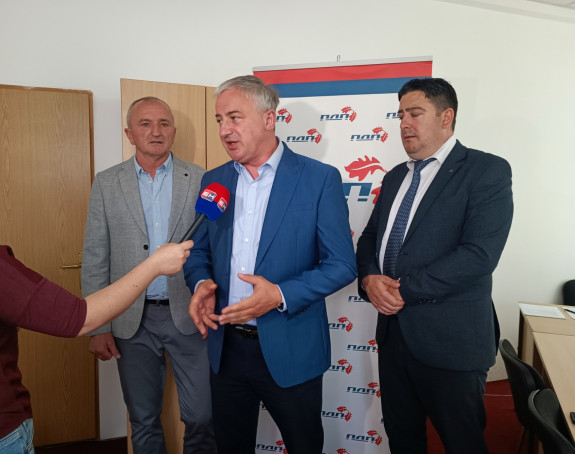 Borenović sa logorašima u Derventi zbog slučaja "Milanović