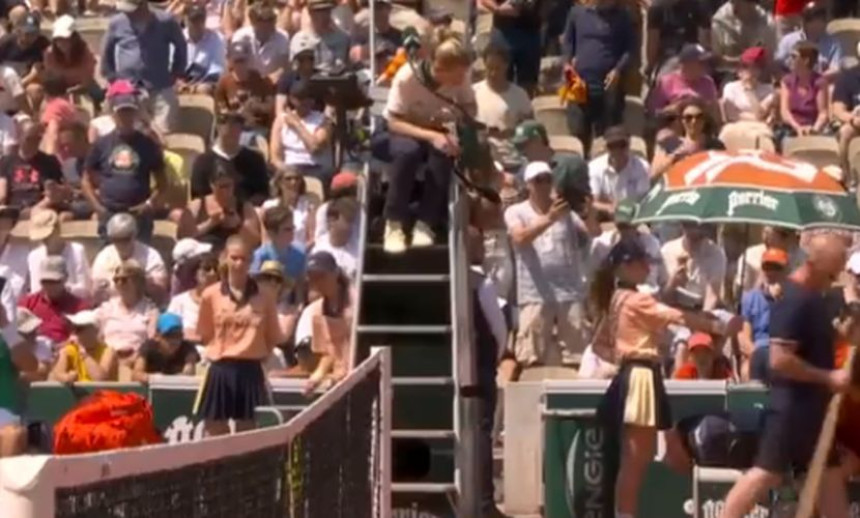 Skandal na Rolan Garosu: Da li hoćeš da pi...