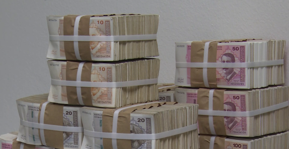 Prosječna kamata na kredite MKO čak 33,65 odsto