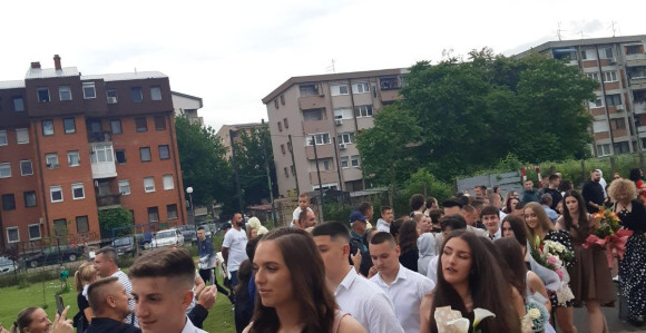 "Od kolijevke pa do groba najljepše je đačko doba"