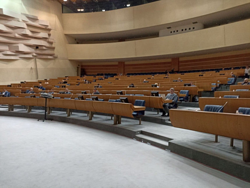 Закон о ПДВ-у разматра се по хитном поступку