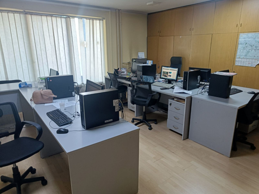 Radnici Kozarskog Vjesnika u štrajku upozorenja