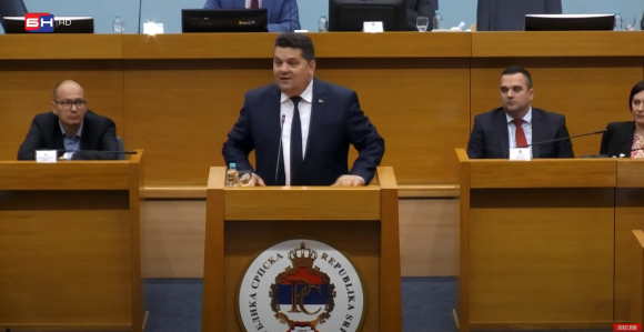 Stevandić se opet u svom stilu obrušio na opoziciju