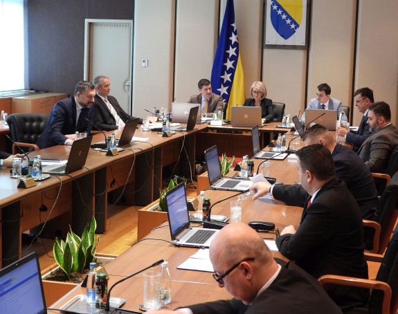 Sjednica Savjeta ministara, brojne teme na stolu
