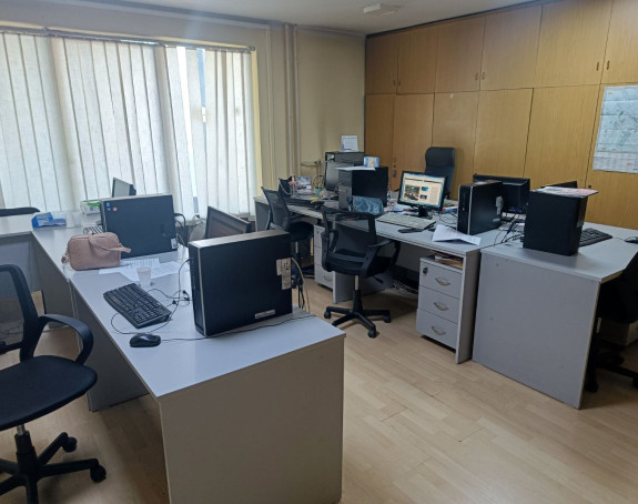 Radnici Kozarskog Vjesnika u štrajku upozorenja