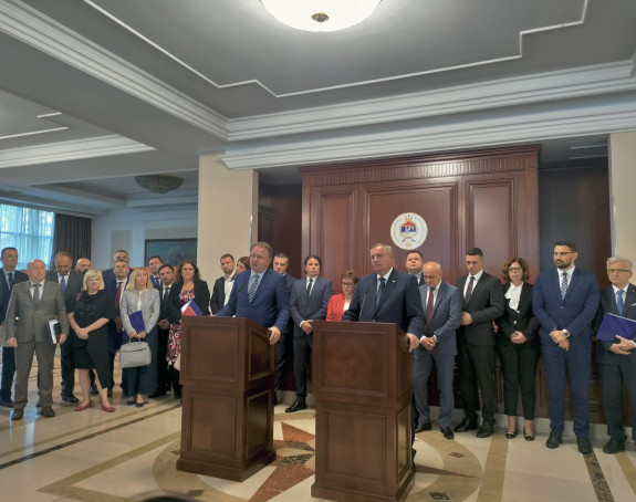 Složna braća: Sve dogovoreno, nema više blokade (VIDEO)