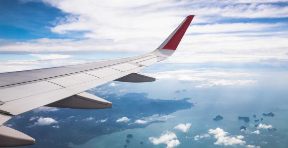 Djetetu pozlilu u avionu, preminulo nakon slijetanja