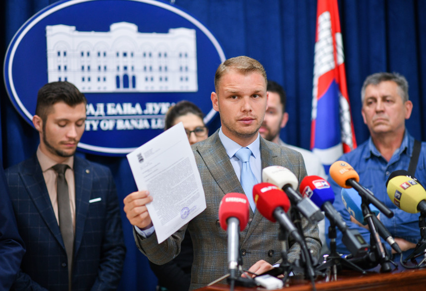 Sjednice grada nema 74 dana, ugroženo funkcionisanje