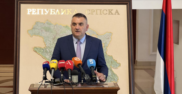 Ministar jedno, poljoprivrednici traže odluku