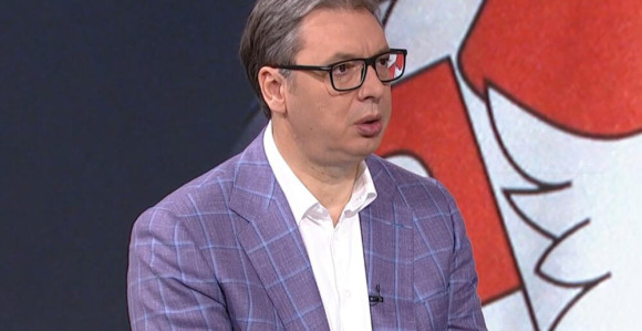 Вучић о ситуацији на КиМ: На раскрсници између рата и мира