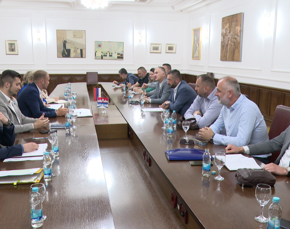 SNSD postavila uslov: Koalicija pa sjednica grada