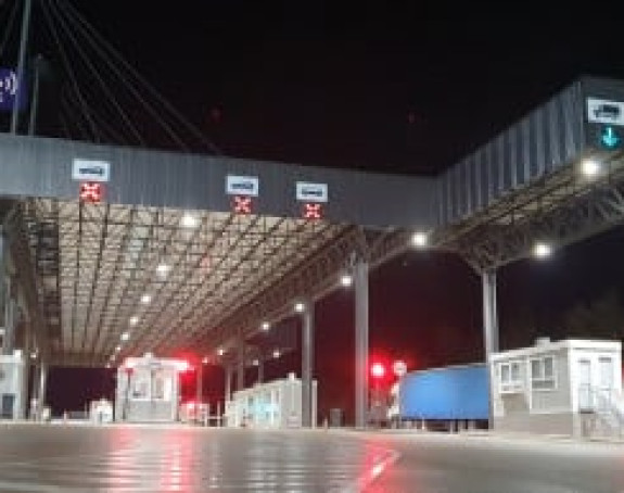 Vozila sa srpskim tablicama ne mogu ući na Kosovo