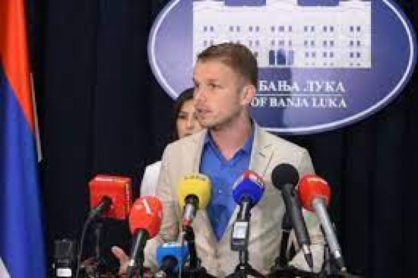 Станивуковић: СНСД опструише важна питања за град