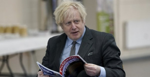 Džonson se vraća u novinarstvo, postao novi kolumnista