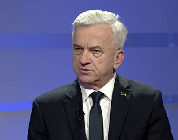 Željeznicama potrebna pomoć Vlade, Aerodrom teško da opstane