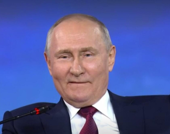Руски лидер оштро говорио о НАТО-у, па опсовао (ВИДЕО)