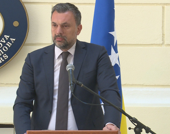 Dodik i Republika Srpska nikada nisu stajali gore