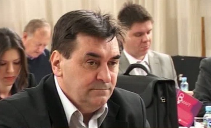 Odložen pretres u slučaju protiv Petrovića