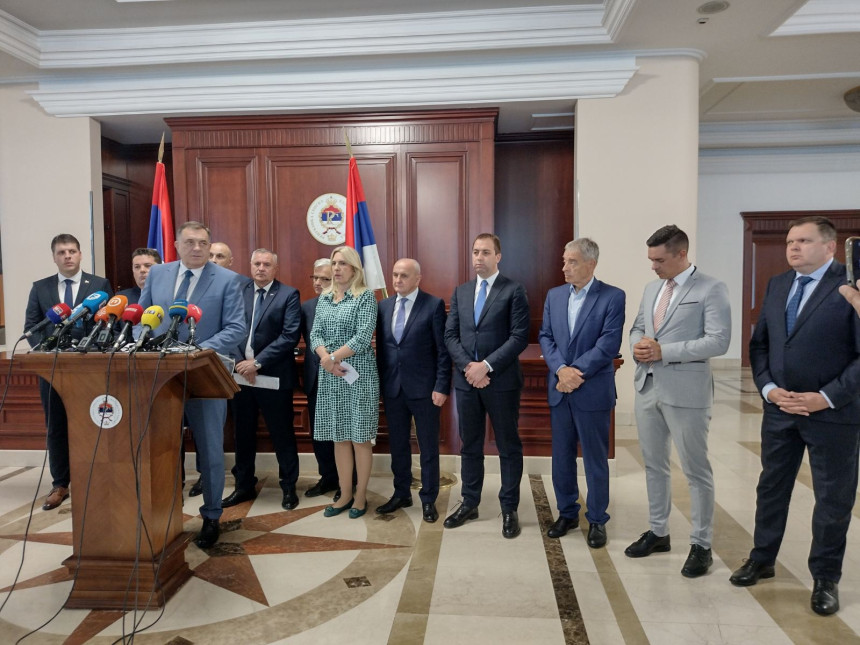 Dodikov uslov: Do petka Ustavni sud da ukine odluku