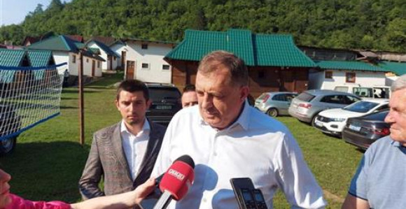 Novo Dodikovo obećanje u Foči: Ove godine biće put