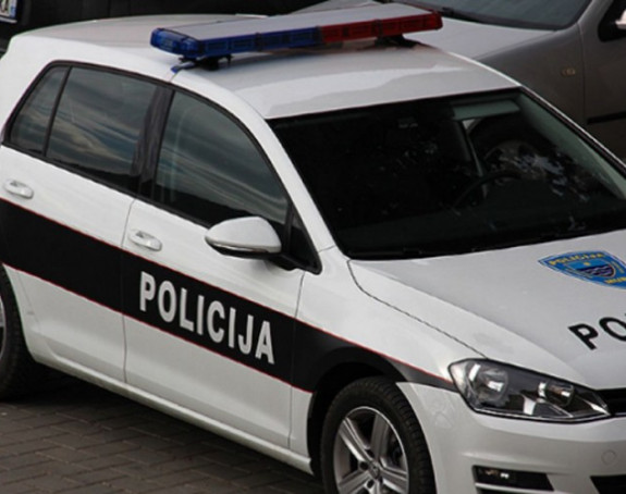 Pokušali pljačku marketa, radnicu udarili pištoljem