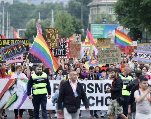Povorka ponosa u Sarajevu: “Kome smeta ljubav?”