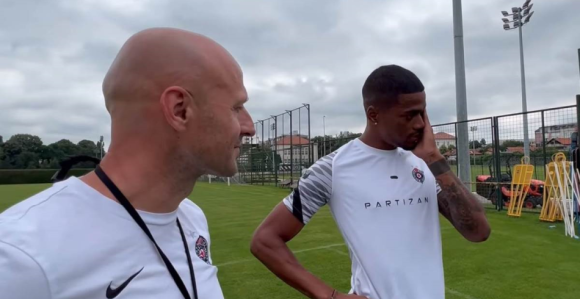 Partizan prodao Rikarda, on plakao na oproštaju (VIDEO)