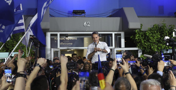 Micotakis dobio mandat, danas polaže zakletvu