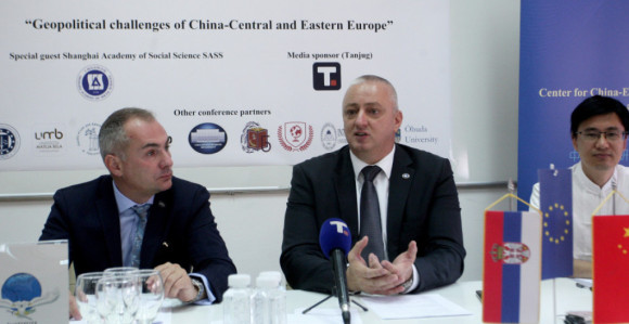 "Kina nezavisna država, ne radi za ruske interese"