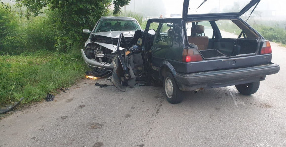 Težak sudar kod Bratunca: Vatrogasci izvukli povrijeđene