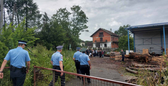 N. Grad: Spriječio služenje parastosa palim borcima