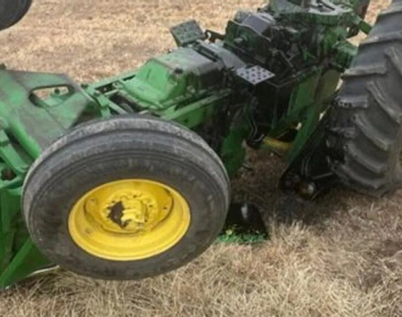 Traktorista iz N. Grada poginuo u sudaru s kombijem