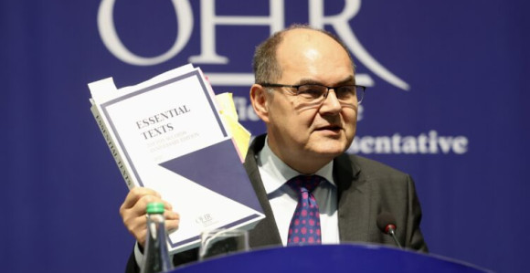 Šmit poništio odluke NSRS, donosi izmjene Krivičnog zakona BiH